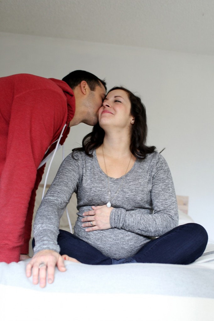Maternity Photo Shoot With Coeur de La! // @The Little Things We Do