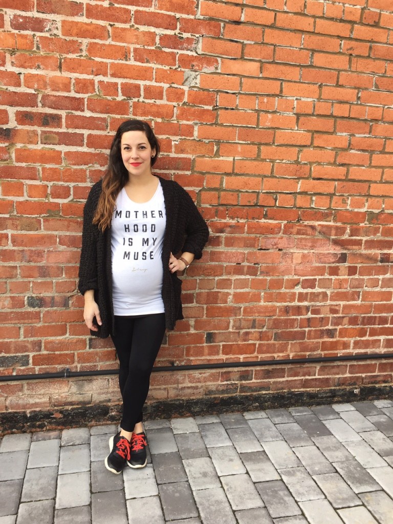 Mama Style: 23 Weeks with Blanqi // via The Little Things We Do